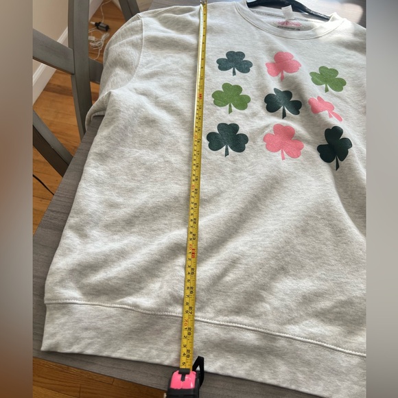 Gray Sweatshirt with Pink and Green Clovers. - Picture 10 of 11